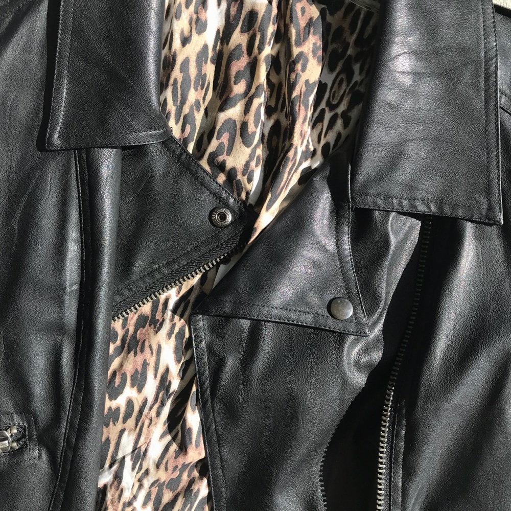 Leather jacket